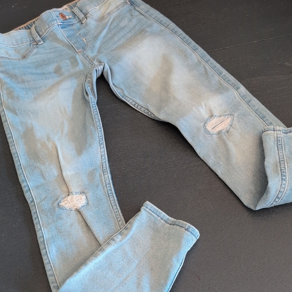 abercrombie kids Other - Abercrombie Kids Light Wash Ripped Jeans